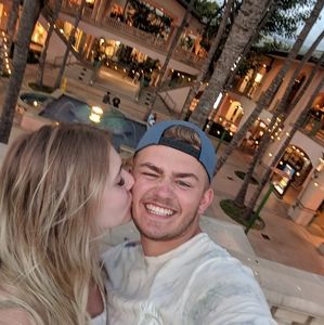 Meet your Posher, Dexter